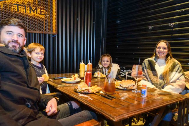 Yamil Defazio, Belén Batchilleria Lupe y Tomás