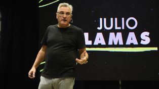 Con el sello de Lamas. &nbsp;El ex técnico de la selección Argentina disertó en la Expo- Rosario 2023.