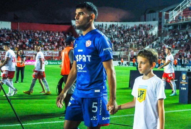 Piris se va de Unión: Fue un honor vestir esta camiseta
