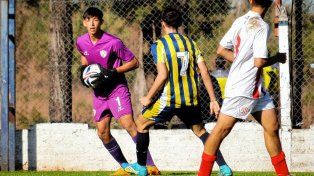 Otro pibe de Selección: Unión confirmó la citación de Juan Kuverling a la Sub 16