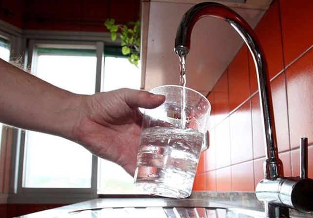 Más costos. Se encareció un 79% la producción de agua.