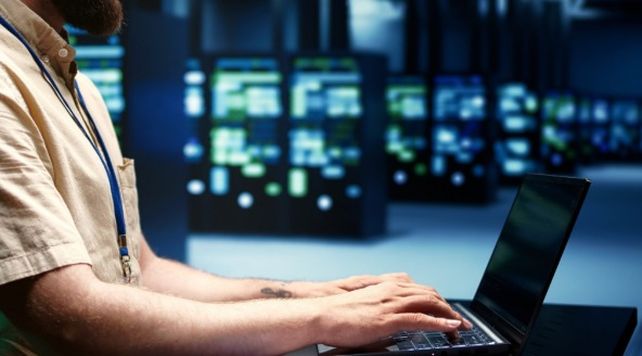 Cdmon impulsa la presencia online con registro de dominios, correo y micro hosting incluido