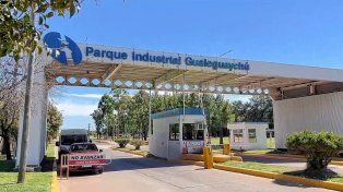 Allanamiento en el Parque Industrial de Gualeguaychú por presunta contaminación ambiental.
