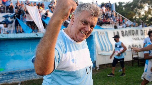 Fin de ciclo. El periodista Luis Ventura dejó de ser el técnico del equipo en el medio de un escándalo por denuncias de todo tipo.