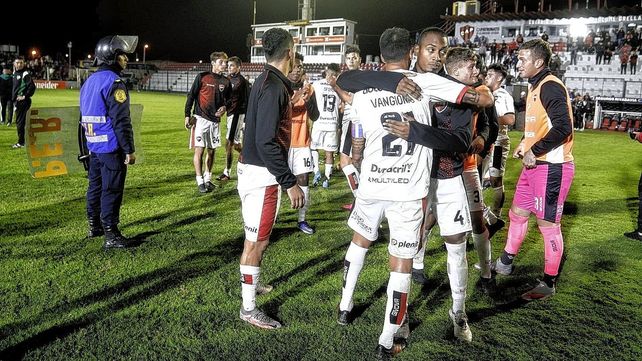 Newells ganó en Paraná