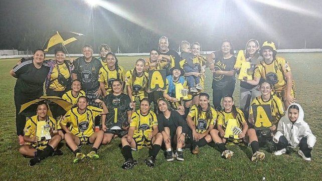 Ascendió Peñarol al ganarle por 1 a 0 a La Salle Jobson en el predio Nery Pumpido.