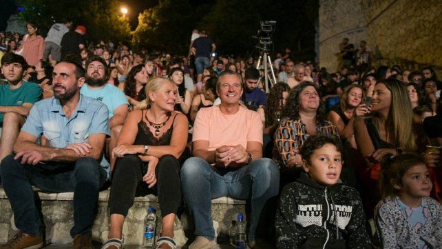 El anfiteatro de Paraná vibró con la Mancha de Rolando