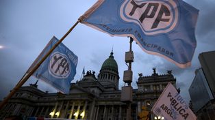 La Argentina recibió un revés en la Justicia de Estados Unidos en el proceso por la expropiación de la petrolera.