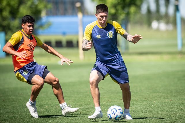 Franco Ibarra cumplió la fecha de suspensión y vuelve al anillo central del campo de juego.
