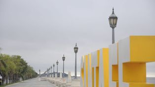 Jueves nublado en la ciudad