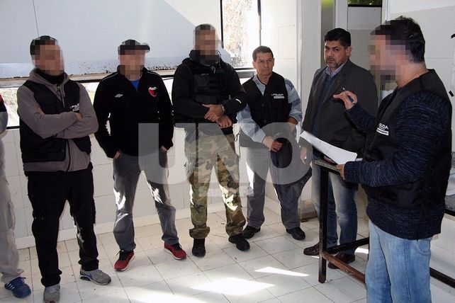 Esperanza: secuestraron drogas y aprehendieron a siete vendedores barriales de estupefacientes