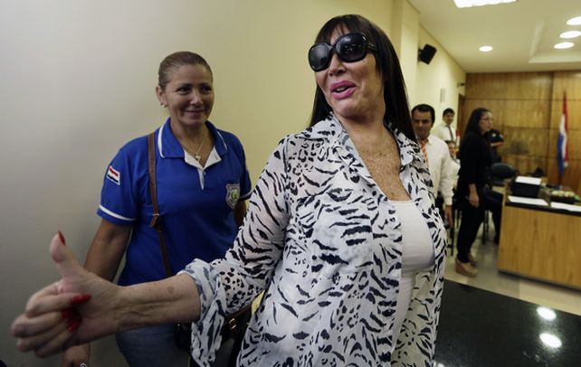 Chau rejas. La vedette Moria Casán abandona la Cárcel del Buen Pastor