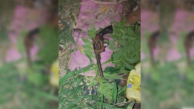 Dos familias se acusaron entre sí y se realizaron denuncias cruzadas por un disturbio con disparos de arma de fuego en calle Du Graty