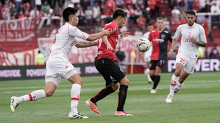 Valentino Acuña fue uno de los juveniles que puso la cara en los peores momentos de Newells.