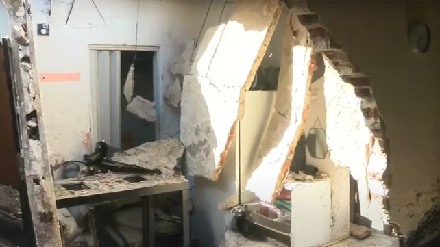 El derrumbe se produjo en una vivienda de barrio Azcuénaga.