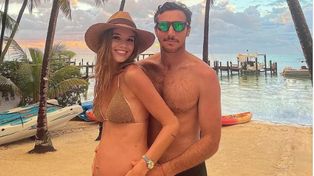 De vacaciones. “No podemos esperar más a nuestro bebé”. escribió Diana en Instagram.