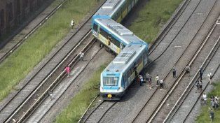 En Liniers descarriló una formación del Tren Sarmiento y dejó 20 heridos.&nbsp;