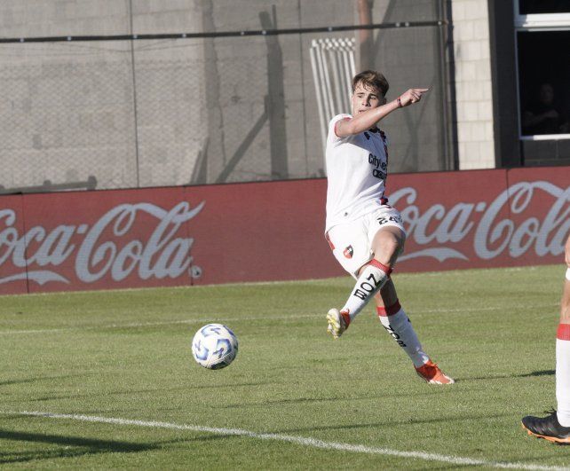 En las últimas horas hay mayor optimismo para la renovación del contrato de Newell’s con Silvetti.