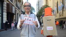 Claudio Gershanik figura como primer precandidato de la lista Con vos (z) de barrio, del Partido Moderado. Claudio Gershanik figura como primer precandidato de la lista Con vos (z) de barrio, del Partido Moderado.