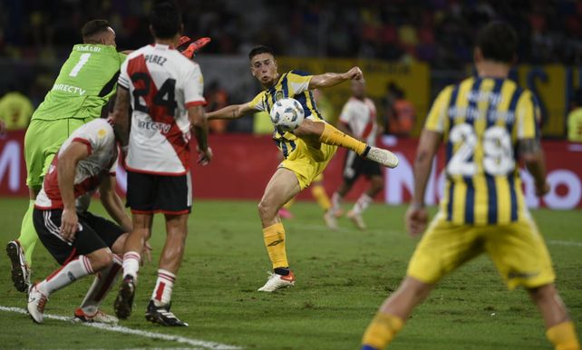Central cayó por 2 a 0 frente a River por el Trofeo de Campeones, también en Santiago del Estero.