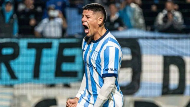 Marcos Rojo sería titular en la defensa de Racing.