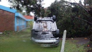 La cola de un tornado voló techos y autos en la ciudad entrerriana de Ramírez