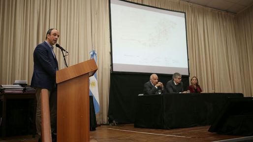 Queremos, como los vecinos de la costa, que la obra comience ya
