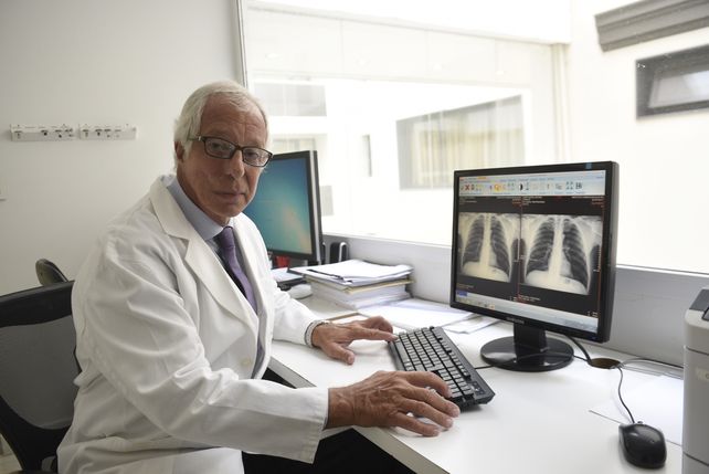 El titular del Grupo Oroño, Roberto Villavicencio, expresó la preocupación de los prestadores médicos. 