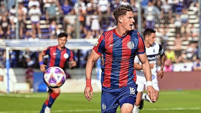 San Lorenzo le ganó a Gimnasia en el Bosque y lo sacó de la pelea por el título.
