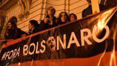 Fora Bolsonaro. El presidente es acusado de permitir las quemas. Fora Bolsonaro. El presidente es acusado de permitir las quemas.