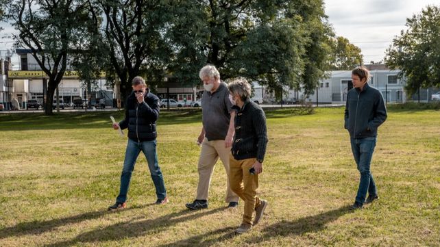 El ex atleta Tito Steiner visitó y avaluó el predio donde se prevé construir la obra.&nbsp;