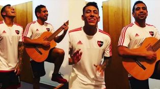 Brian Sarmiento hizo cantar a un ex jugador de Colón el hit del momento