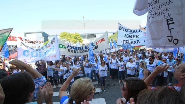 El Gobierno entrerriano convocó a Agmer para este lunes