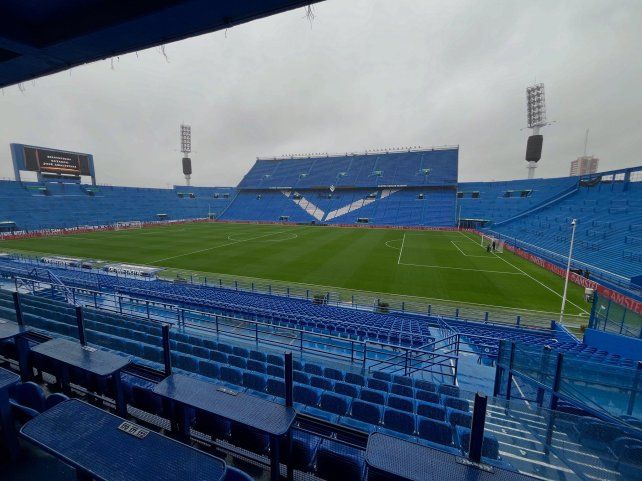 Vélez será local en la ida.