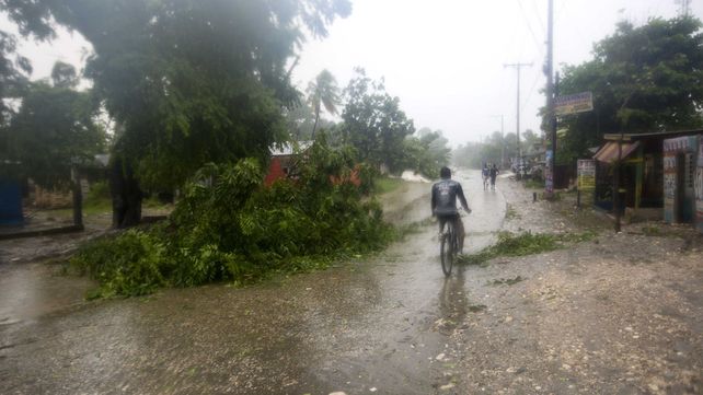 EE.UU: Millones de personas evacuadas por la llegada del huracán Matthew