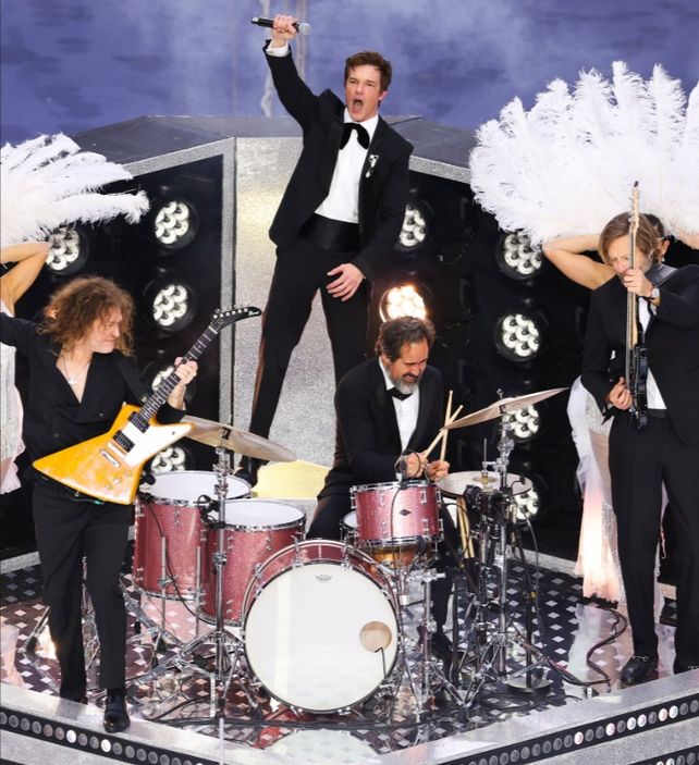 The Killers brilló en recital en el final de la Champions League
