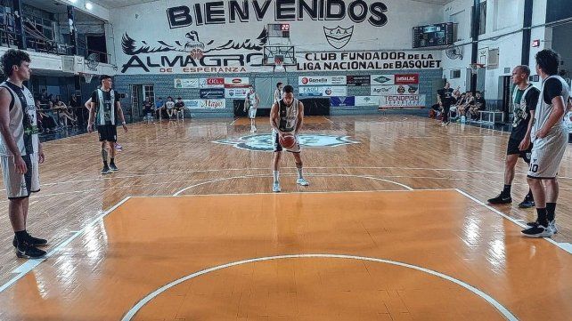 Los de arriba dominaron en el cierre de la fecha 20 del Oficial A2