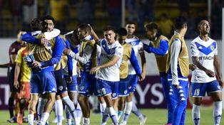 Vélez sigue adelante en la Sudamericana con una agónica clasificación