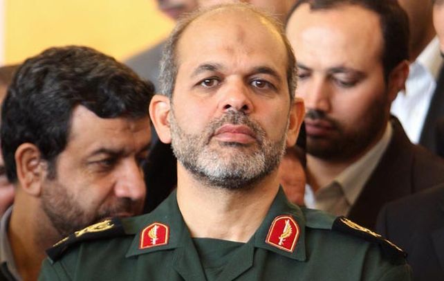 Ahmad Vahidi se desempeña como ministro del Interior de la República Islámica de Irán.