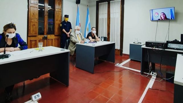 Un hombre fue condenado a un año y diez meses de prisión condicional por desobediencia judicial