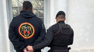 Barrio Los Ángeles: cayó preso por amenazar de muerte a dos vecinos con una pistola y una escopeta