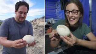 El doctor Federico Agnolín, paleontólogo, jefe científico de esta expedición y Celeste Giardinelli, parte de la expedición.&nbsp;