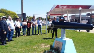 Se inauguró el primer monumento del ARA San Juan