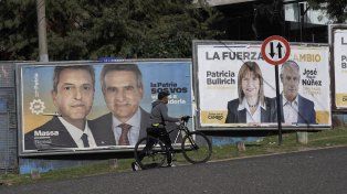 Paso 2023, en la recta final con la presencia de precandidatos a la presidencia, estuvieron Sergio Massa y Bullrich, también Larreta y dirigentes de izquierda.&nbsp;