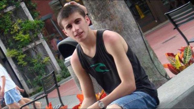El joven fue identificado como Felipe Balderiote