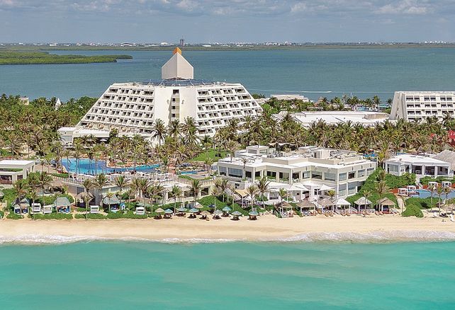 La ciudad de Cancún ofrece un hospedaje de primer nivel para los turistas que buscan un viaje de relax.
