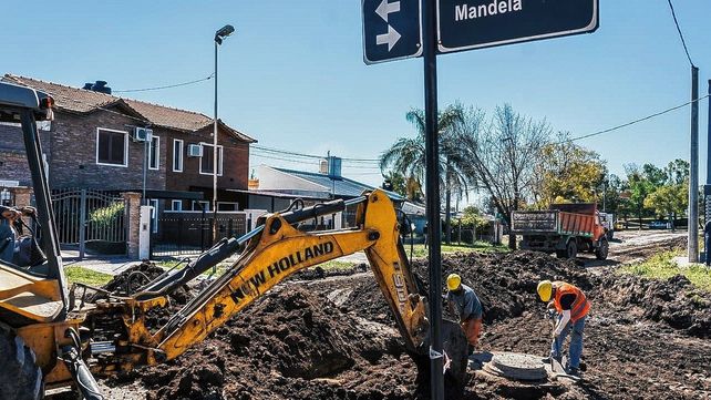 Paraná: realizan la pavimentación en barrio Lomas del Brete