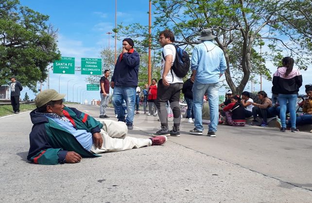 Luego de tres horas y media de corte, pescadores levantaron la protesta