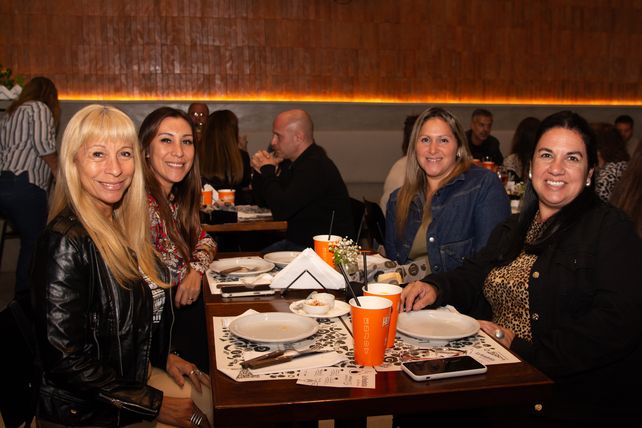 Laura Rodríguez, Carla Pinillos, Melisa Roldán y Lucrecia Pérez