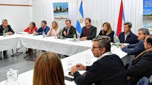 Gustavo Bordet: Apoyamos a todos los intendentes por igual